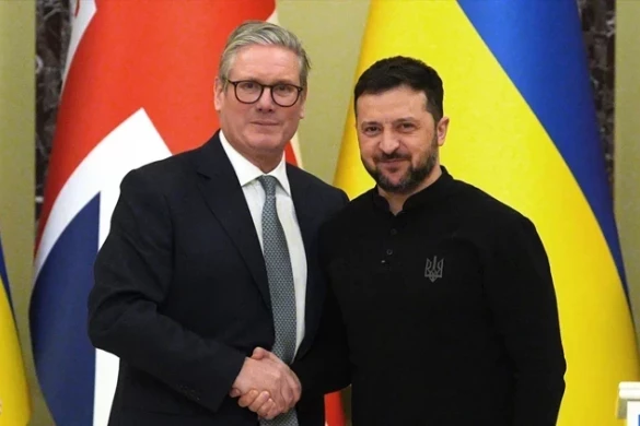 Böyük Britaniya və Ukrayna liderləri Alyaska görüşünü müzakirə edib