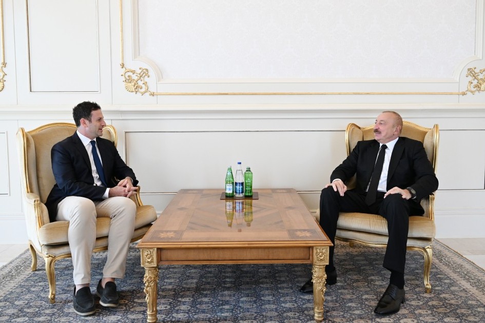 Prezident İlham Əliyev “The Goldman Sachs Group Inc.” şirkətinin qlobal məsələlər üzrə prezidentini qəbul edib