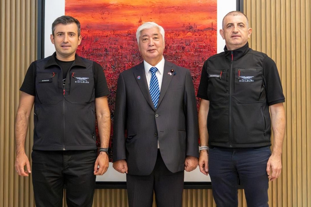 Yaponiyanın müdafiə naziri Baykarı ziyarət edib
