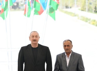 Prezident İlham Əliyev və Birinci xanım Mehriban Əliyeva Kəlbəcər şəhərinin sakinləri ilə görüşüblər