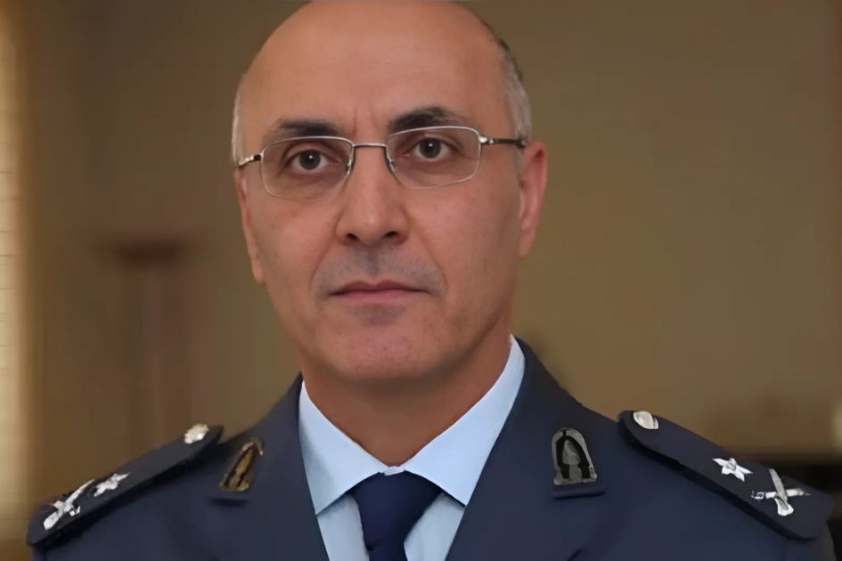 Silahların dövlətə təhvil verilməsi bütün tərəflərin marağına uyğundur - Livanlı nazir
