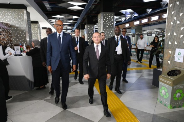 Ruanda Prezidenti “ASAN Xidmət” mərkəzinin fəaliyyəti ilə tanış olub