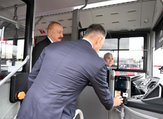 Prezident İlham Əliyev “BakuBus” MMC-nin Gəncə Avtoparkının açılışında iştirak edib