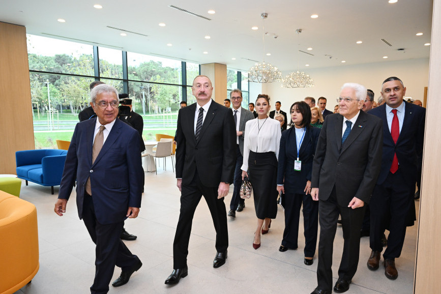 Prezident İlham Əliyev, birinci xanım Mehriban Əliyeva və Prezident Sercio Mattarella Bakıda İtaliya-Azərbaycan Universitetinin ilk tədris korpuslarının açılışı olub