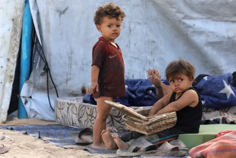 Həftənin ən yaddaqalan görüntüləri - Qəzzada humanitar böhran dərinləşir, qlobal həmrəylik artır (FOTO)