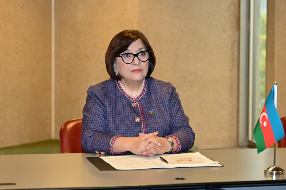 Sahibə Qafarova Ulu Öndər Heydər Əliyevin anım günü ilə bağlı paylaşım edib