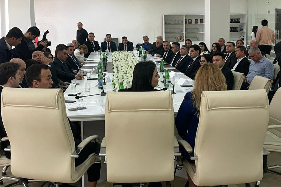 Qubada Zəfər Gününə həsr olunan regional mediasiya tədbiri keçirilib