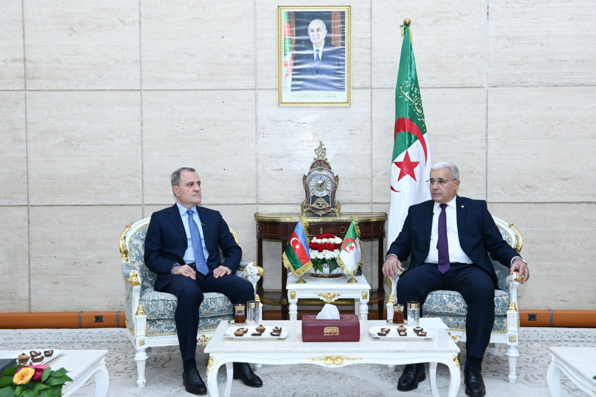 Ceyhun Bayramov Əlcəzair Xalq Milli Məclisinin sədri ilə görüşüb