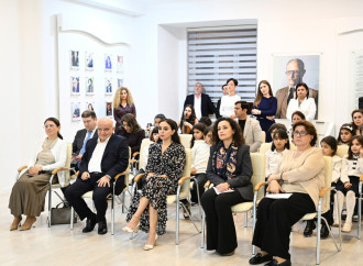Heydər Əliyev Fondunun vitse-prezidenti Leyla Əliyeva Bülbül adına Orta İxtisas Musiqi Məktəbində olub