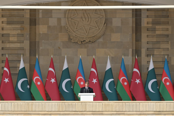Pakistanın Baş naziri: Azad edilmiş ərazilərdə yenidənqurmanın inanılmaz sürəti tam fenomenal xarakter daşıyır