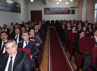 Balakən Rayon İcra Hakimiyyətinin başçısı kollektivə təqdim olunub