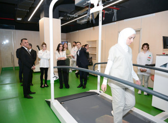 Yeni Klinikada Yeni Robotik Reabilitasiya və Sümük İliyi Transplantasiyası mərkəzlərinin açılış mərasimi olub