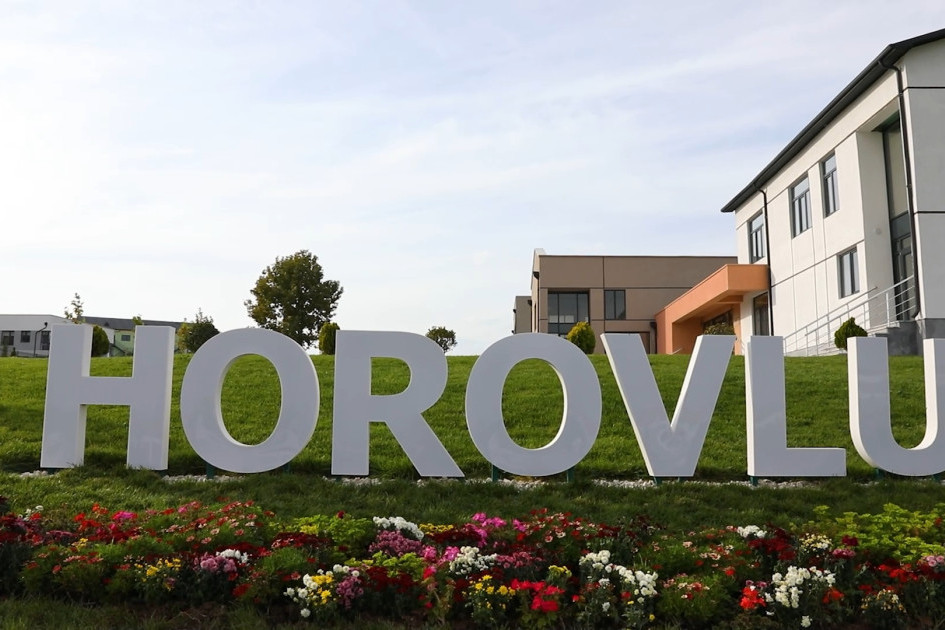 Növbəti köç karvanı Cəbrayılın Horovlu kəndinə çatıb