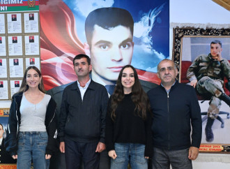 Leyla Əliyeva və Arzu Əliyeva Astarada Pəncəli Teymurovun ailəsini ziyarət ediblər
