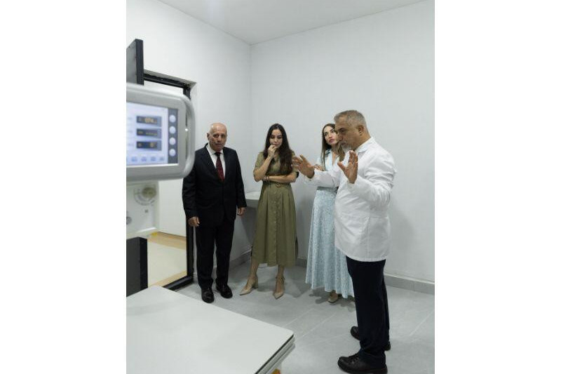 Leyla Əliyeva və Alena Əliyeva Lənkəran Dövlət Universitetinin nəzdində yaradılmış Baytarlıq Klinikası ilə tanış olublar