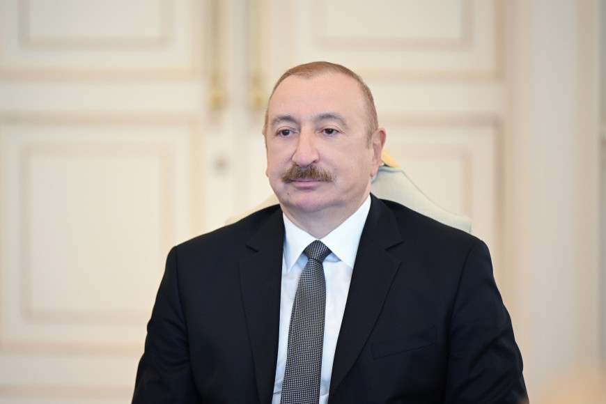 Prezident İlham Əliyevlə Məsud Pezeşkian arasında telefon danışığı olub