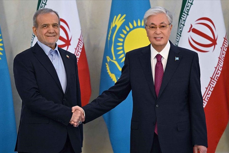 Qazaxıstan və İran hökumətləri arasında 8 əməkdaşlıq sazişi imzalanıb