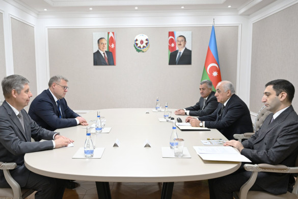 Əli Əsədov Həştərxan qubernatoru ilə iqtisadi və humanitar əməkdaşlığı müzakirə edib