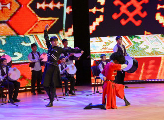 Leyla Əliyeva və Alena Əliyeva Uşaq İncəsənət Festivalının yekun mükafatlandırma mərasimində iştirak ediblər