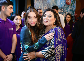 Heydər Əliyev Fondunun vitse-prezidenti Leyla Əliyeva və Alena Əliyeva DOST İnklüziv İnkişaf və Yaradıcılıq Mərkəzini ziyarət ediblər