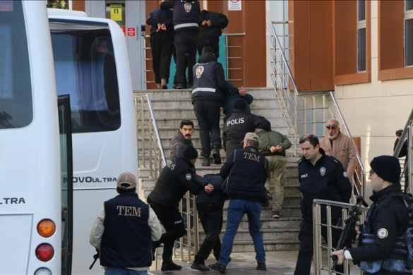 Ankarada terror əməliyyatı: 4 şübhəli, 6 məhkum saxlanılıb