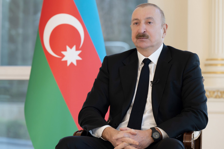 Prezident İlham Əliyev: D-8 təşkilatına üzv olmağımızı çox böyük nailiyyət kimi qiymətləndirirəm
