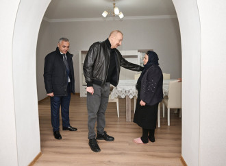 Prezident İlham Əliyev Ağdərə rayonunun Çapar kəndində görülmüş işlərlə tanış olub