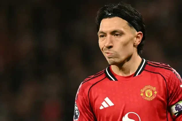 Martinez zədələr səbəbilə futboldan getməyi düşünür