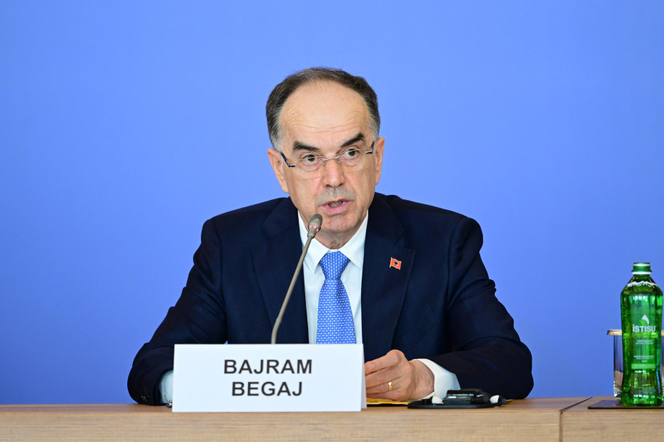 Albaniya prezidenti Bayram Beqay Azərbaycana səfər edəcək