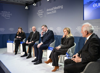 Prezident İlham Əliyev Davosda “Avrasiyanın iqtisadi özünəməxsusluğunun müəyyənləşdirilməsi” mövzusunda panel iclasında iştirak edir