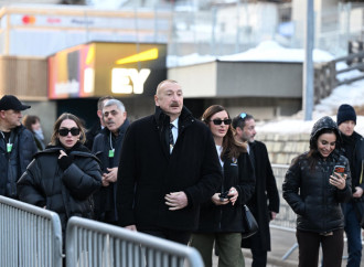 Prezident İlham Əliyev Ümumdünya İqtisadi Forumu çərçivəsində panel iclasda iştirak edib