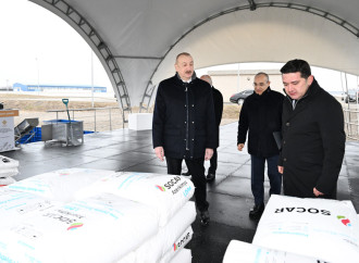 Prezident İlham Əliyev Sumqayıt Sənaye Parkında polipropilen və laminatlı kisə istehsalı müəssisəsinin təməlini qoyub