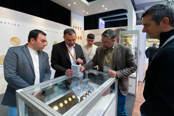 “AzerGold” ölkəmizi ümumdünya pul sərgisində təmsil edib