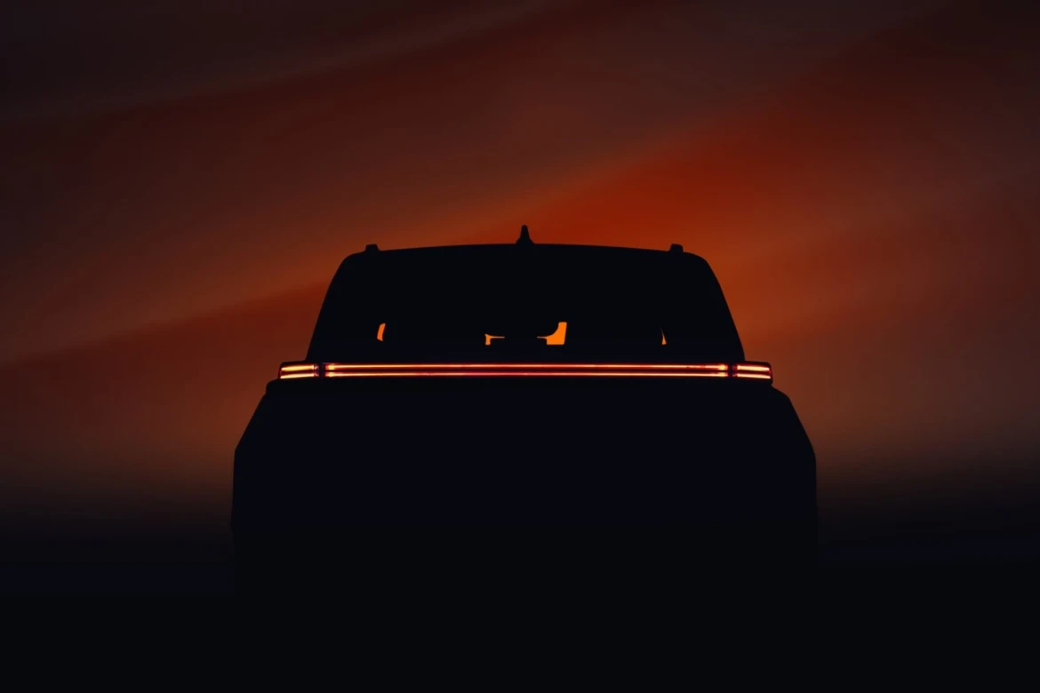 Subaru üç sıralı elektrikli SUV təqdim edəcək