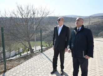 Prezident İlham Əliyev və Birinci xanım Mehriban Əliyeva Xocalının Xanabad kəndində görülmüş işlərlə tanış olublar