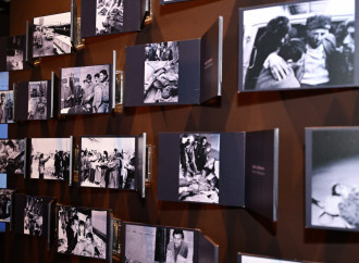 Prezident İlham Əliyev və Birinci xanım Mehriban Əliyeva Xocalı Soyqırımı Memorialının açılışında iştirak ediblər