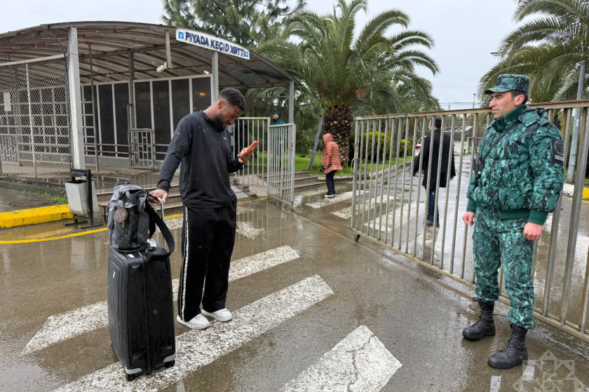 Astara sərhədində təxliyə davam edir - Fransa, Tacikistan və Çin vətəndaşları ölkəyə daxil olub