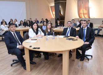 Elm və təhsil naziri yeni direktorlarla məktəb idarəetməsini müzakirə etdi