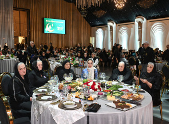Heydər Əliyev Fondunun vitse-prezidenti Leyla Əliyeva şəhid ailələri ilə birlikdə iftar süfrəsində iştirak edib