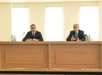 Emin Əmrullayev Ağdamda işğaldan azad olunmuş ərazilərdə çalışan müəllimlərlə görüşüb