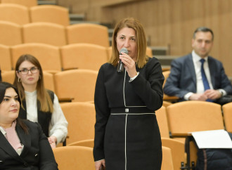 Emin Əmrullayev Ağdamda işğaldan azad olunmuş ərazilərdə çalışan müəllimlərlə görüşüb