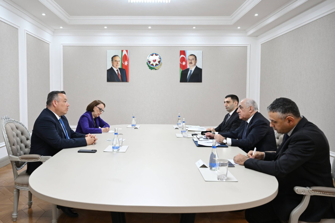 Baş nazir Əli Əsədov Kosta Rikanın Birinci vitse-prezidenti ilə görüşüb