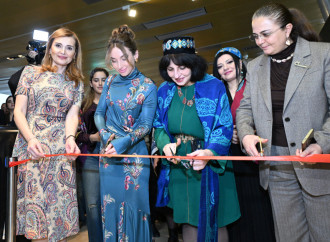 Milli Xalça Muzeyində Nigar Əliyevanın sərgisi açılıb