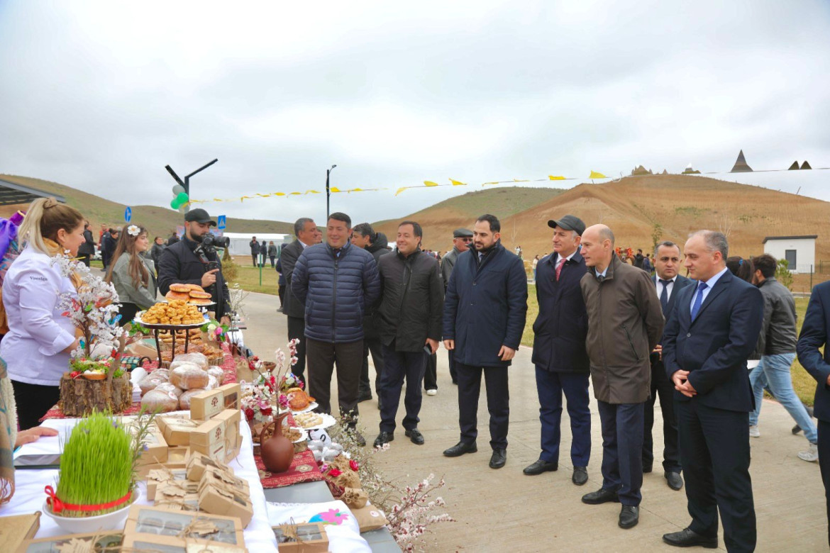 Cəbrayılın Horovlu kəndində möhtəşəm Novruz festivalı: Kənd bazarı açıldı