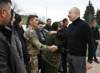 Prezident İlham Əliyev və Birinci xanım Mehriban Əliyeva Xanooba kənd sakinləri ilə səmimi söhbət etdi