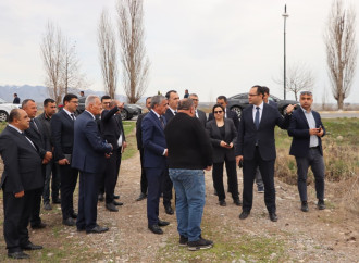 Məcnun Məmmədov Naxçıvanda fermerlərlə görüşüb