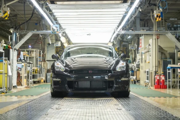 Nissan GT-R modeli hibrid olacaq və əfsanəvi mühərriyini qoruyacaq