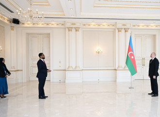 Prezident İlham Əliyev Somalinin Azərbaycana yeni təyin olunmuş səfirini qəbul edib