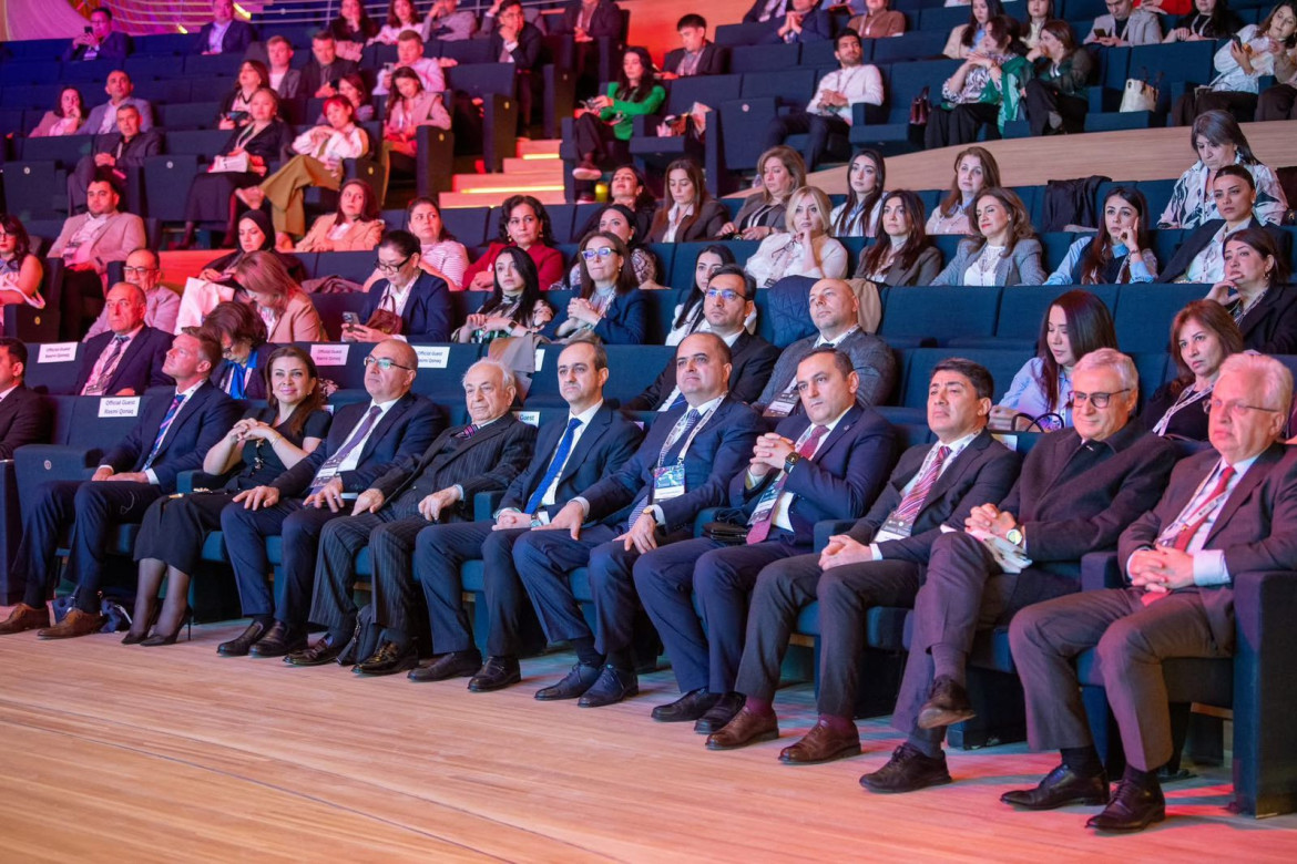 Bakıda keçirilən beynəlxalq tibb konqresi uğurla başa çatıb
