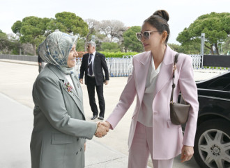 Birinci xanım Mehriban Əliyeva Antalyada “Fələstində sülh naminə birləşərək: Təhsil sisteminin məhv edilməsi ilə mübarizə və gələcəyin qorunması” adlı paneldə iştirak edib
